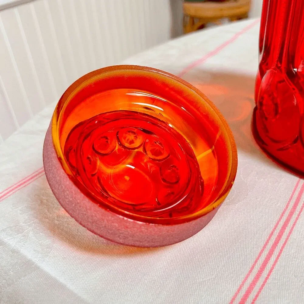 Vintage L.E. Smith Glass Moon and Stars Amberina Medium Lidded Canister
